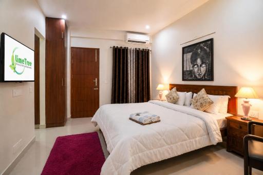 Lime Tree Luxurious 3BHK Serviced Apartment Near Medanta - Housity