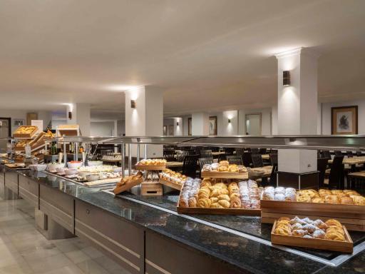 Ona Marinas de Nerja Spa Resort - Housity