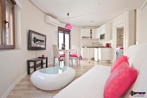 Cervantes Apartamentos - Housity