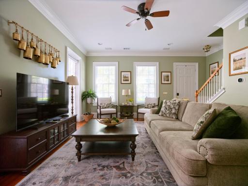 Beautiful 3Bed Townhome in Historic Downtown Savannah - Housity