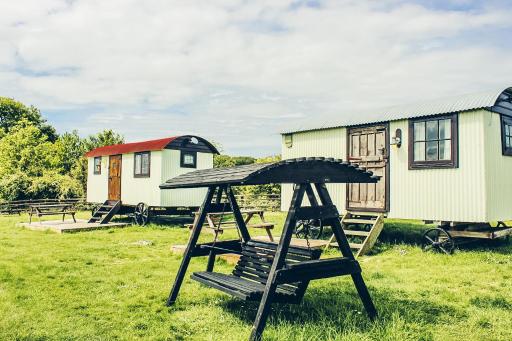 Stone Circle Glamping - Housity