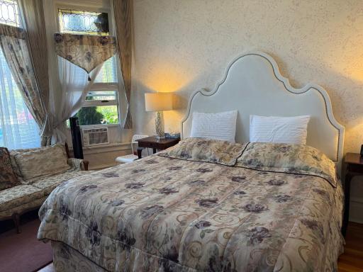 Haterleigh Heritage Inn - Housity
