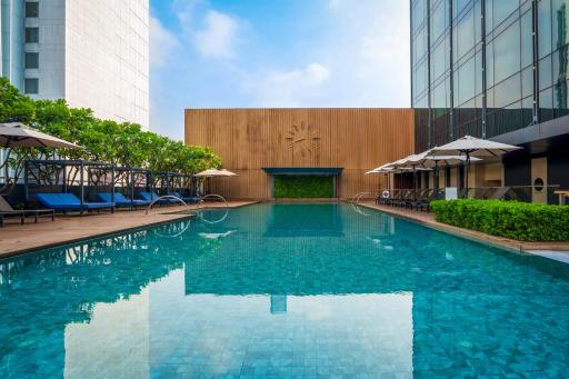 Carlton Hotel Bangkok Sukhumvit - Housity