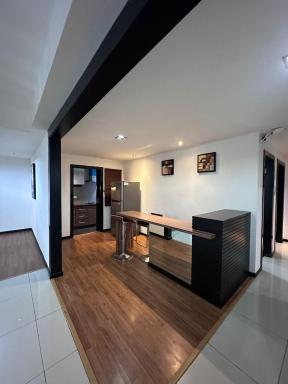 Likas Square - KK Apartment Suite - Housity