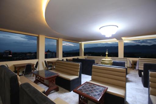 The Hotel Emperor-Inle - Housity