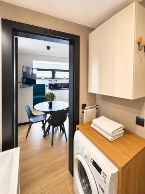 Apartament Janowskiego KLIMATYZACJA, AIR CONDITIONING, GROUND FLOOR, PARKING, PARTER, CISZA I SPOKÓJ, QUIET AND PLEASANT, IDEALNY NA ODPOCZYNEK PERFECT FOR REST - Housity