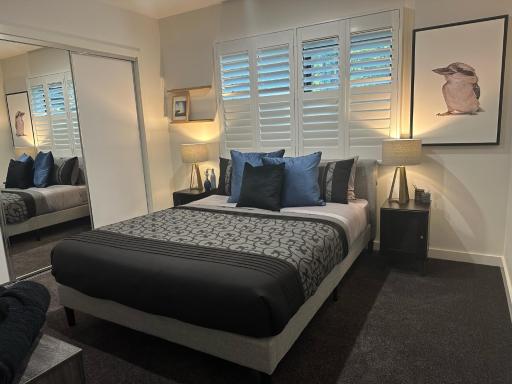 BADGER HOUSE - 4 Bed, 4 Bath, Stunning Entertainer plus Fire - Housity