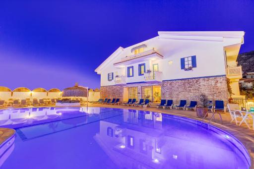 Monta Verde Hotel & Villas - Housity