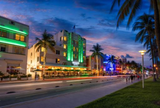 Beacon South Beach Hotel - Housity