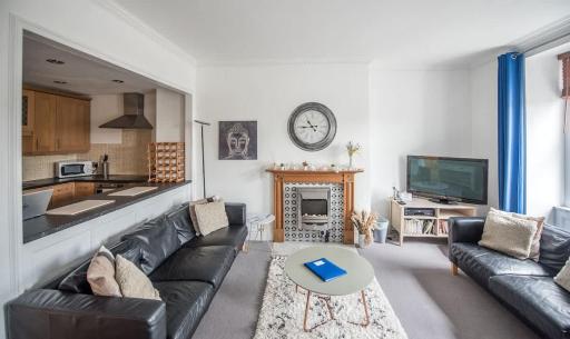 Grosvenor Pad - Lovely 2-bed Flat - FREE ON STREET PARKING - Housity