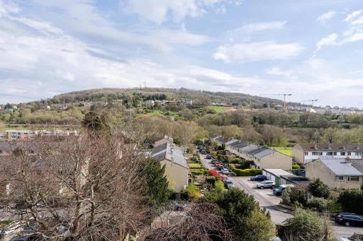 Grosvenor Pad - Lovely 2-bed Flat - FREE ON STREET PARKING - Housity