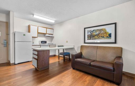 Extended Stay America Suites - Dallas - Plano Parkway - Housity