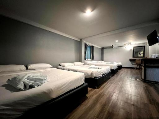 Pimpimarn Hotel - Housity