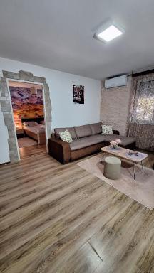 Apartman SU Libero - Housity