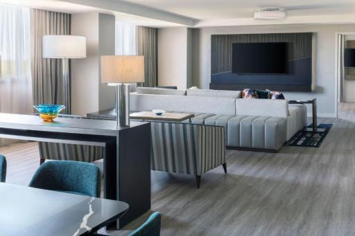 Hyatt Regency O'Hare Chicago - Housity