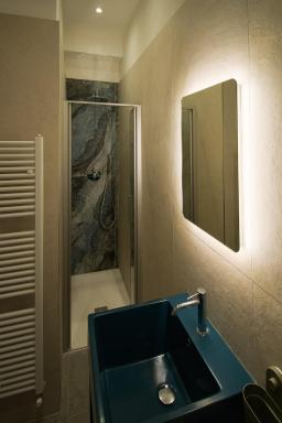 Hotel Columbia - Housity
