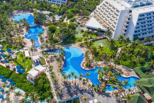 The Pyramid Cancun by Oasis - All Inclusive - Housity