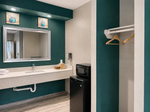 Crystal Inn Downtown - Housity