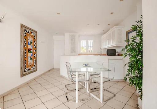 Puerto Banus 2linea playa,piscina y parking - Housity