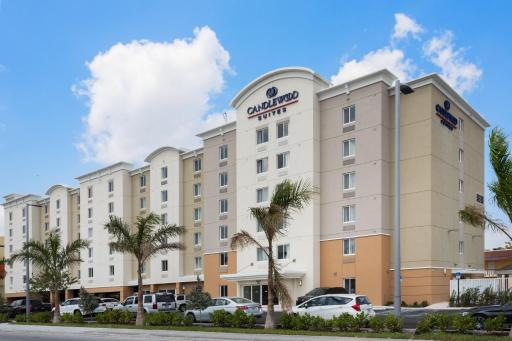 Candlewood Suites Miami Intl Airport - 36th St, an IHG Hotel - Housity