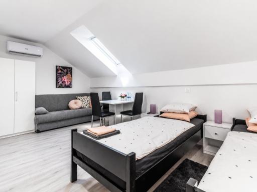 Apartments Park Vodice - Ljubljana, Krvavec - Housity