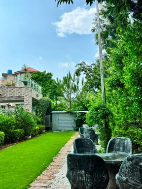 Canadian Inn Islamabad - Housity