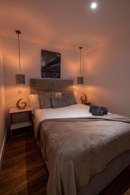 Manhattan Luxury Suites - Housity