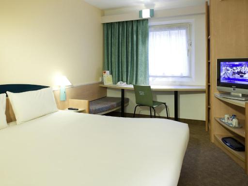 ibis Hull City Centre - Housity