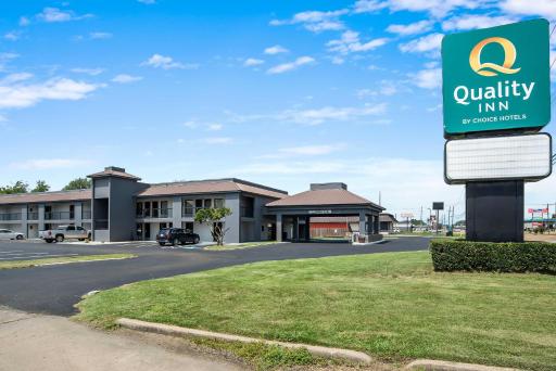 Quality Inn Indianola - Housity