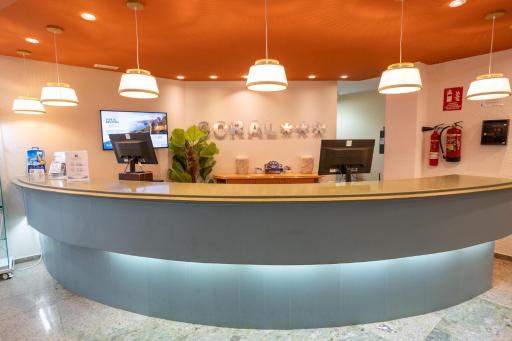 Hotel Coral Beach by MIJ - Housity