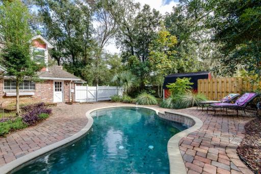 English Cottage Pool Home Florida Style - Housity