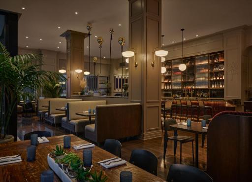 Renaissance Saint Elm Dallas Downtown Hotel - Housity
