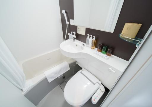 Super Hotel Shonan Fujisawaeki Minamiguchi - Housity