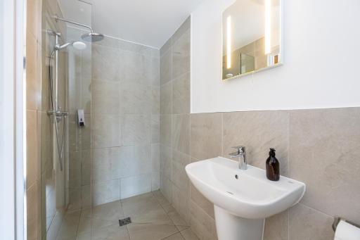 Lodges at Flimwell Park - Housity