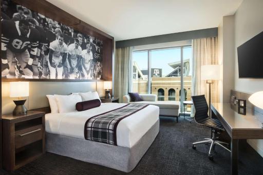 Texas A&M Hotel and Conference Center - Housity
