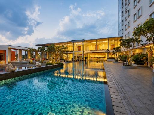 HARRIS Hotel Sentul City Bogor - Housity
