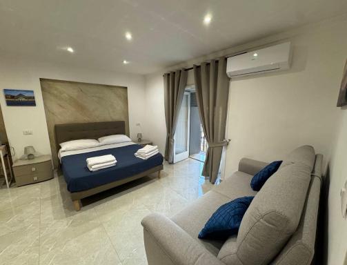 Parthenope house - Housity