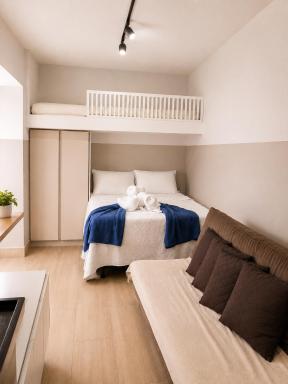 Flat Beverly Hills 307 - Housity