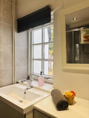 Agniti Cottage - Housity