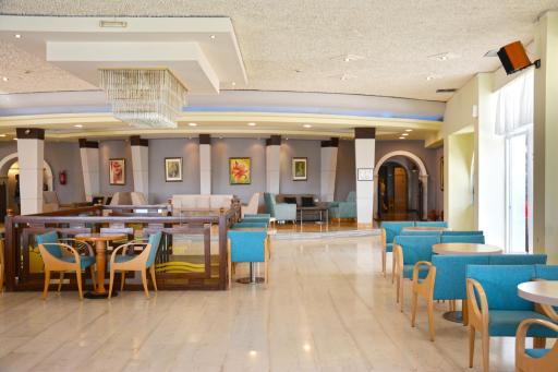 Atlantis Hotel - Housity
