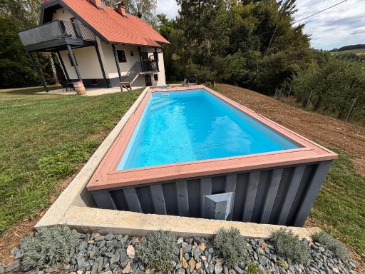 Holiday Home Winzerhaus Eva - Housity