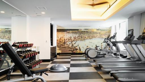 Hotel Indigo - Kansas City Downtown, an IHG Hotel - Housity
