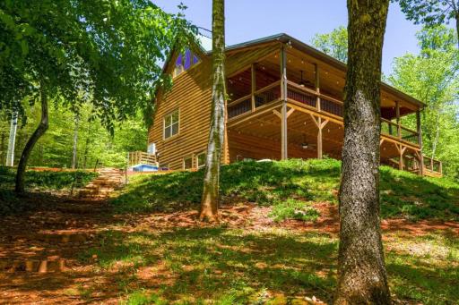 New Listing! Foothills Family Retreat - 7 Bedrooms, Hot Tub, & Playground - Housity
