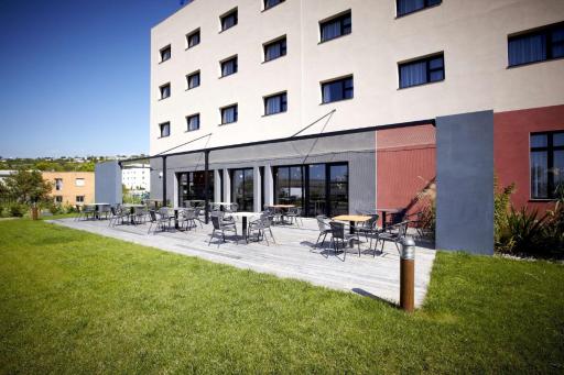 Holiday Inn Express - Marseille Airport, an IHG Hotel - Housity