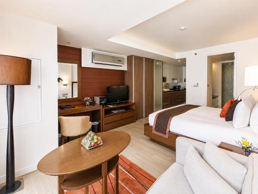 Oakwood Residence Sukhumvit 24 - Housity