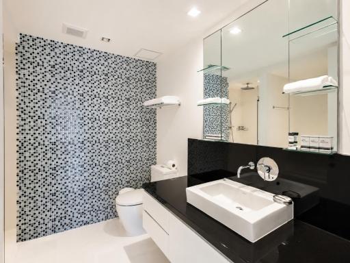 Oakwood Residence Sukhumvit 24 - Housity