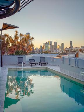 Gabba Central Apartments - Housity