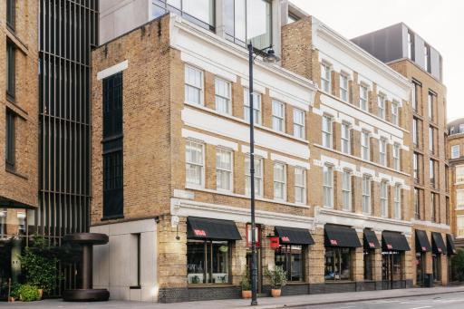 Hart Shoreditch Hotel London, Curio Collection by Hilton - Housity