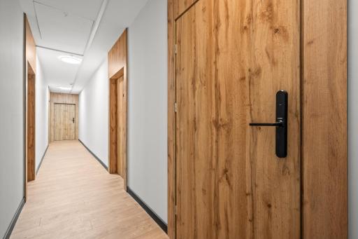 Central Platinum Apartments 23 - Housity