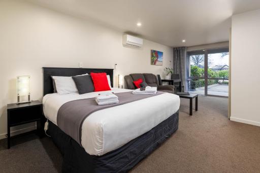 Salerno Motel Apartments - Housity